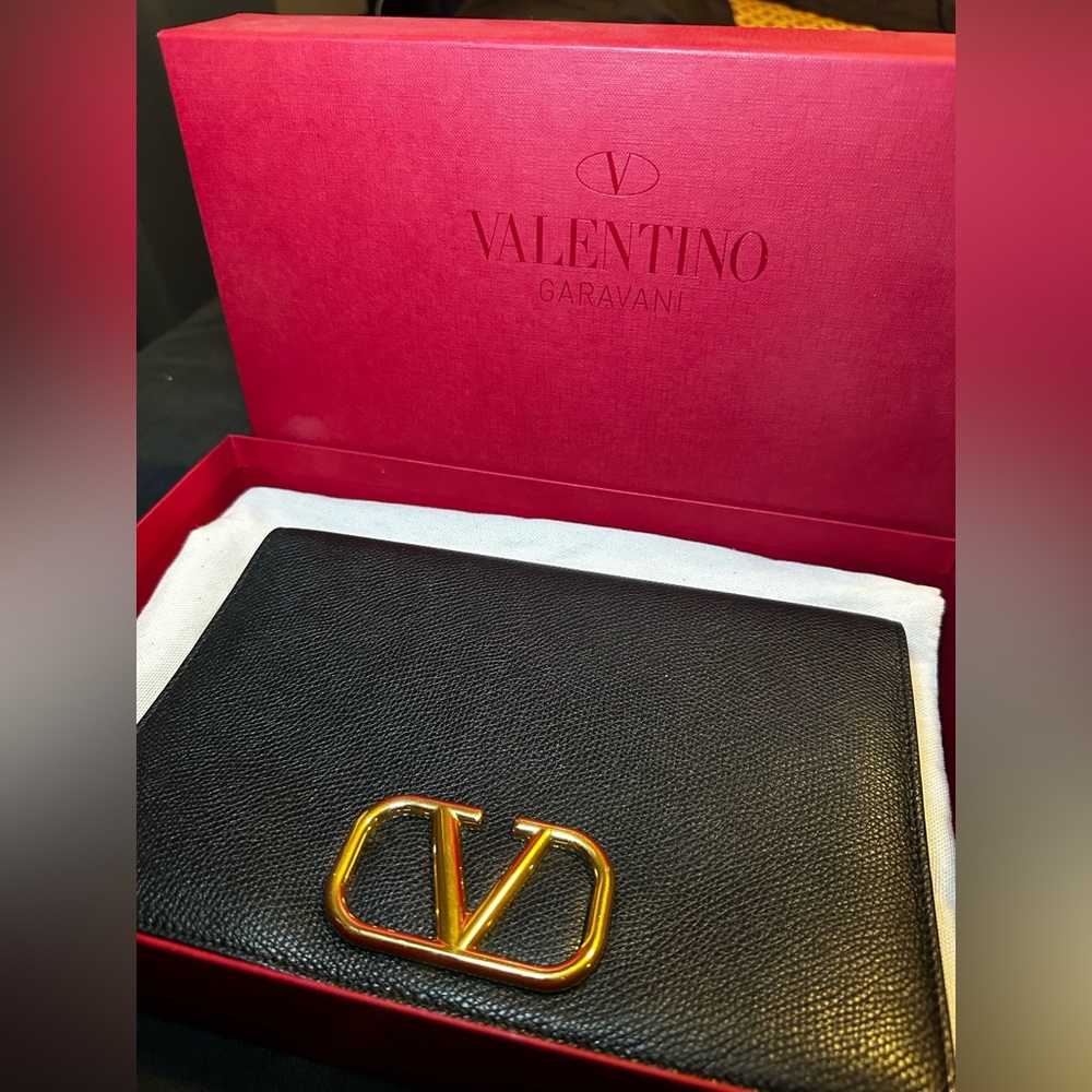 Valentino clutch